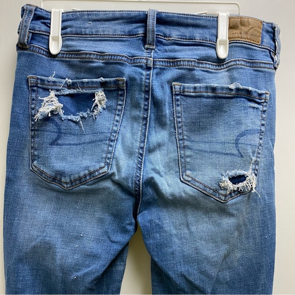 American Eagle Distressed Hi Rise Super Stretch Jeggings Size 6-Regular Jeans - Picture 5 of 7